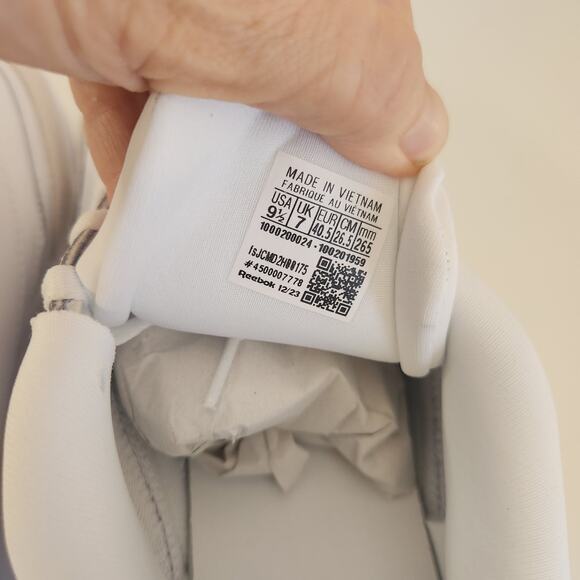 Reebok Women's Club C Extra Sneaker, White/Vintage Blue/Moonstone, 9.5 - Picture 7 of 10